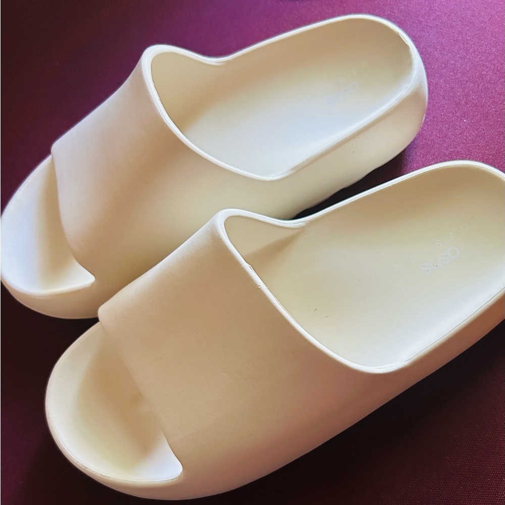 Off-White Slide Mules ( ASOS) - Picture 5 of 6
